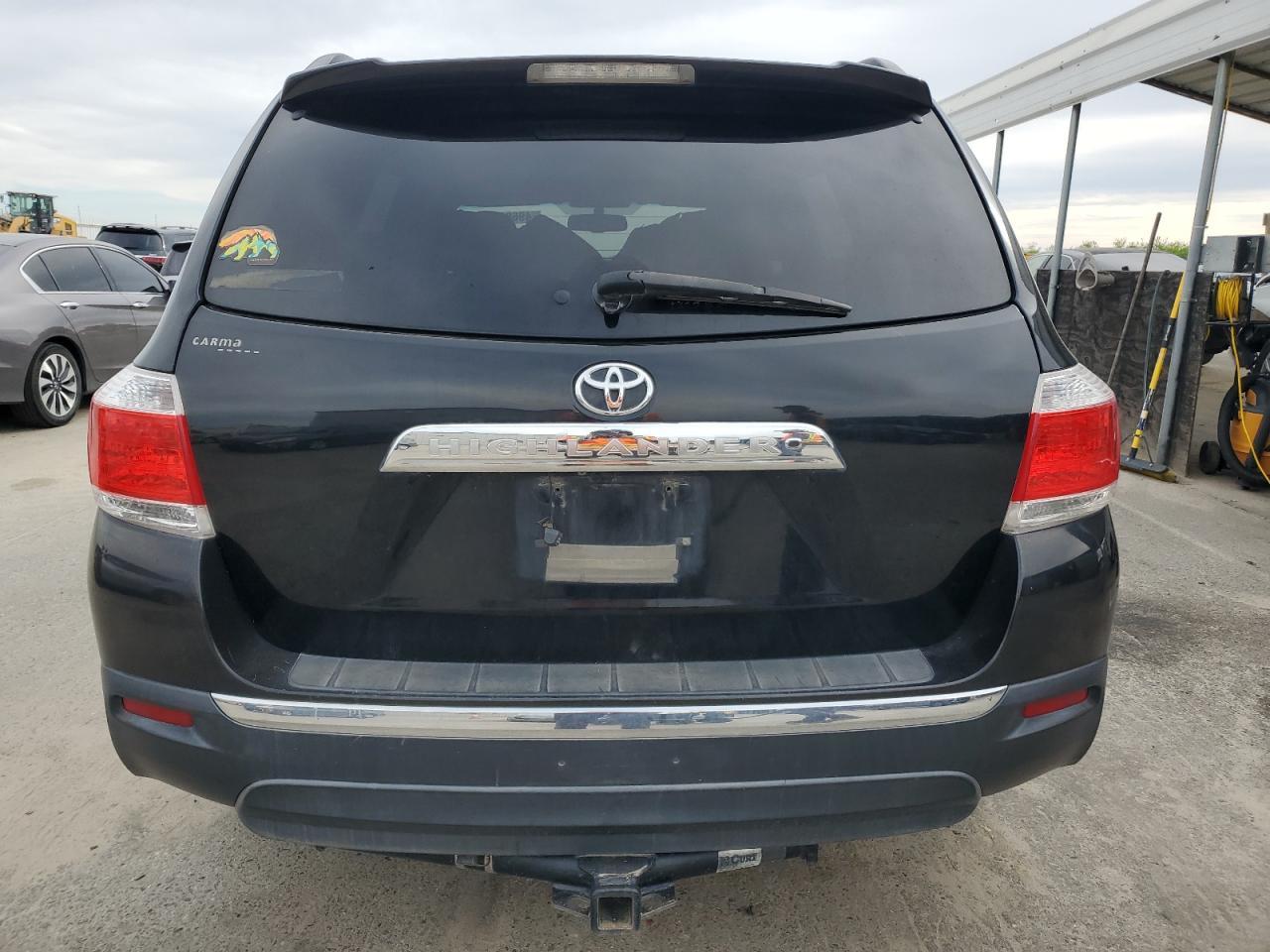 2012 TOYOTA HIGHLANDER - Image 6