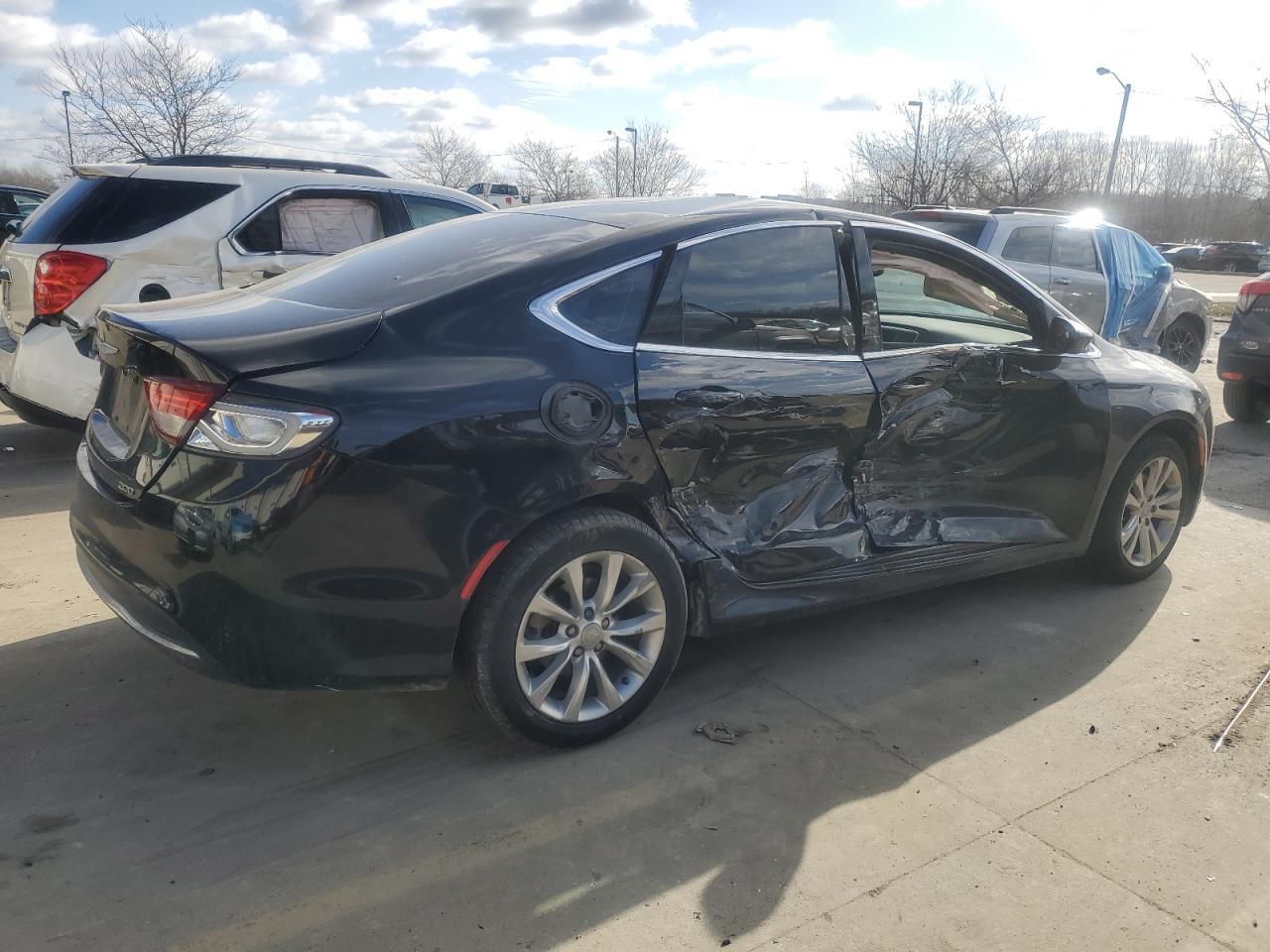 2015 CHRYSLER 200 LIMITE - Image 3