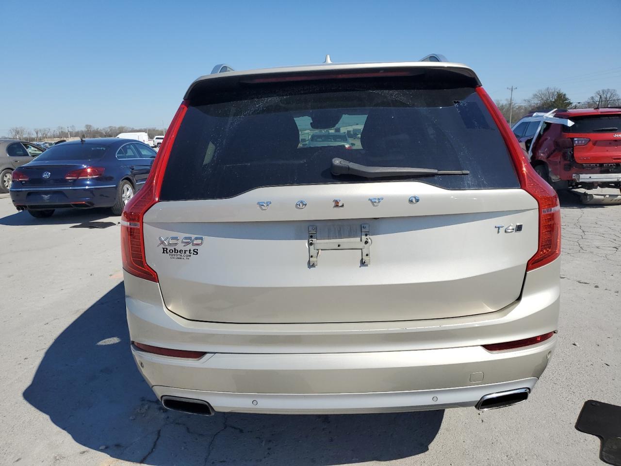 2016 VOLVO XC90 T6 - Image 6