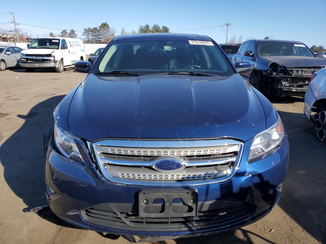 2012 FORD TAURUS SEL - Image 5