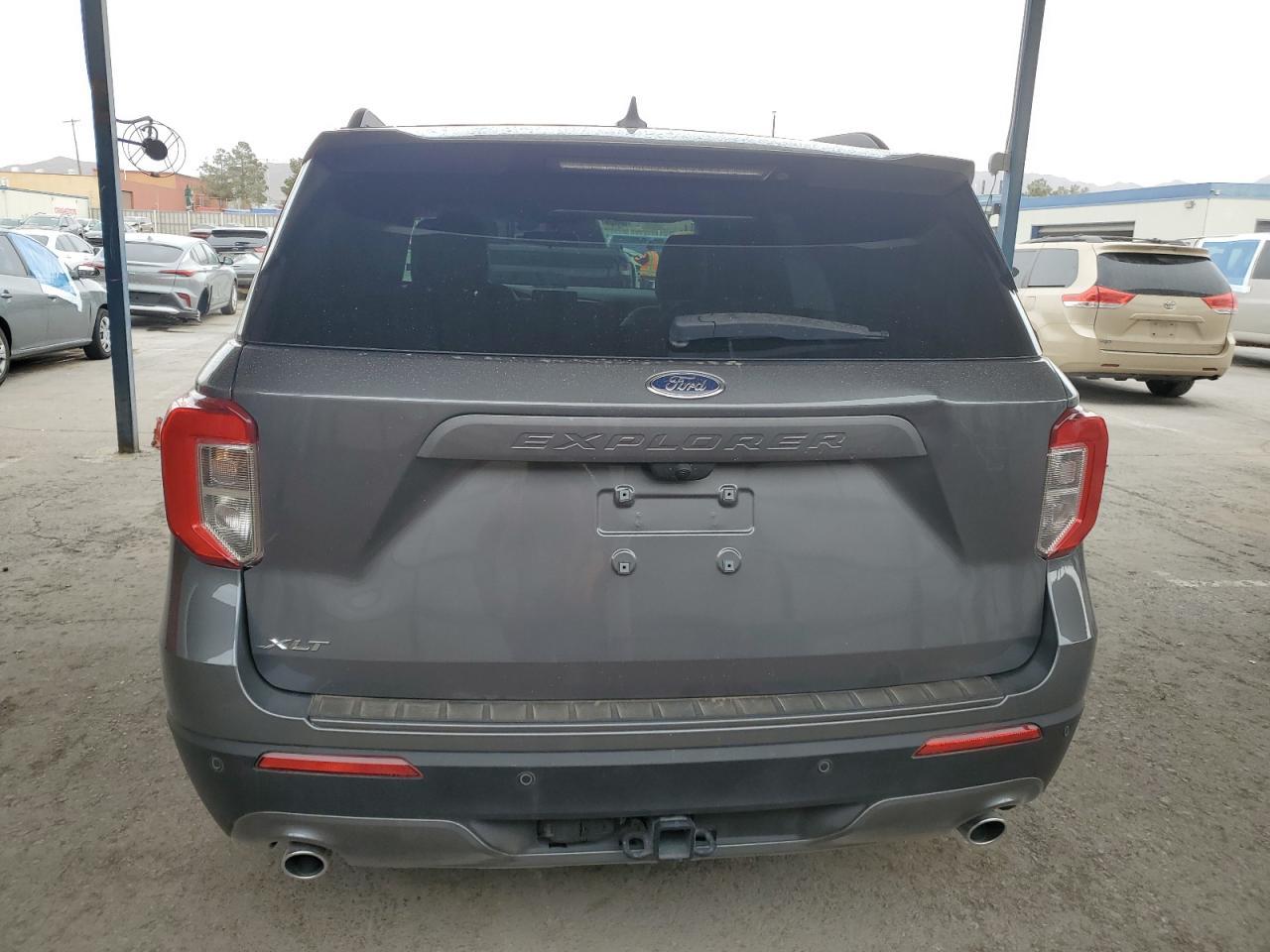 2023 FORD EXPLORER X - Image 6