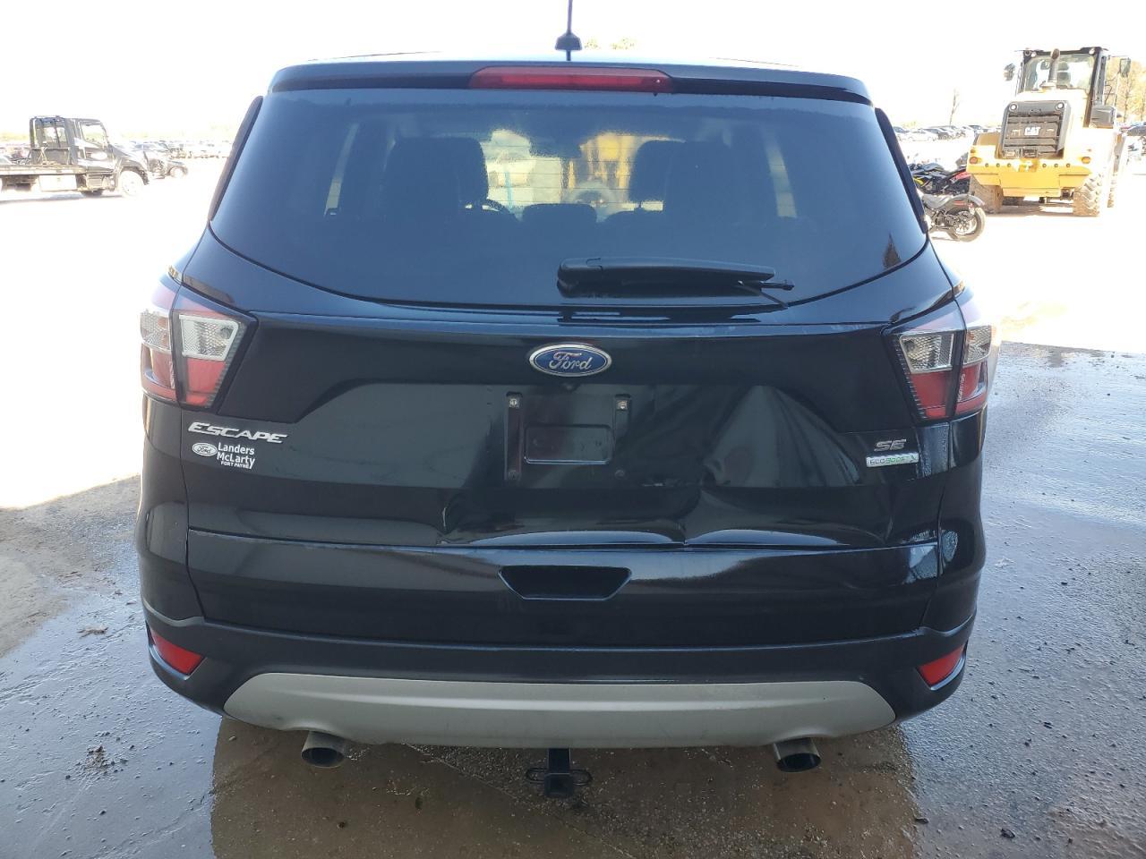 2017 FORD ESCAPE SE - Фото 6