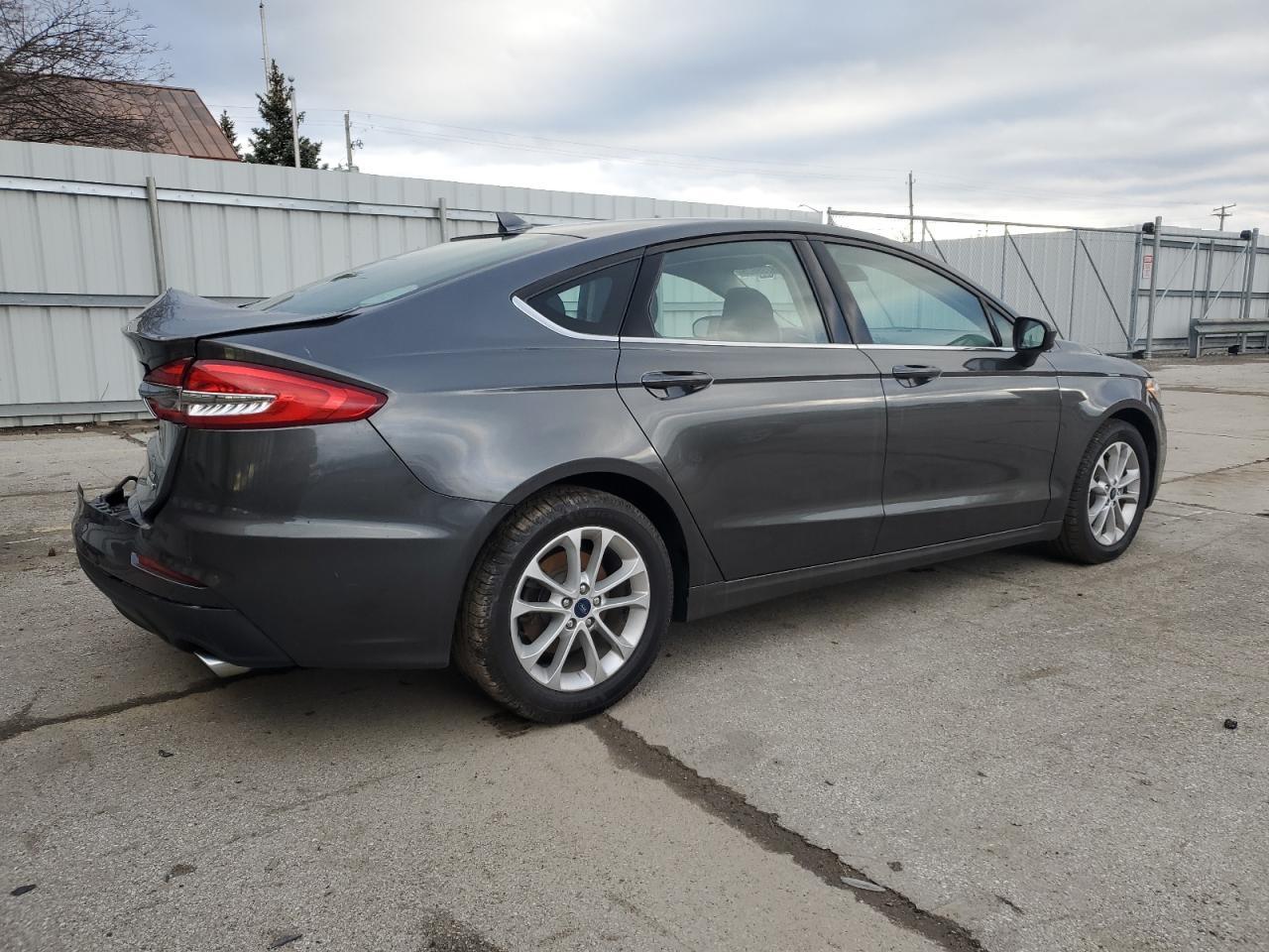 2020 FORD FUSION SE - Фото 3