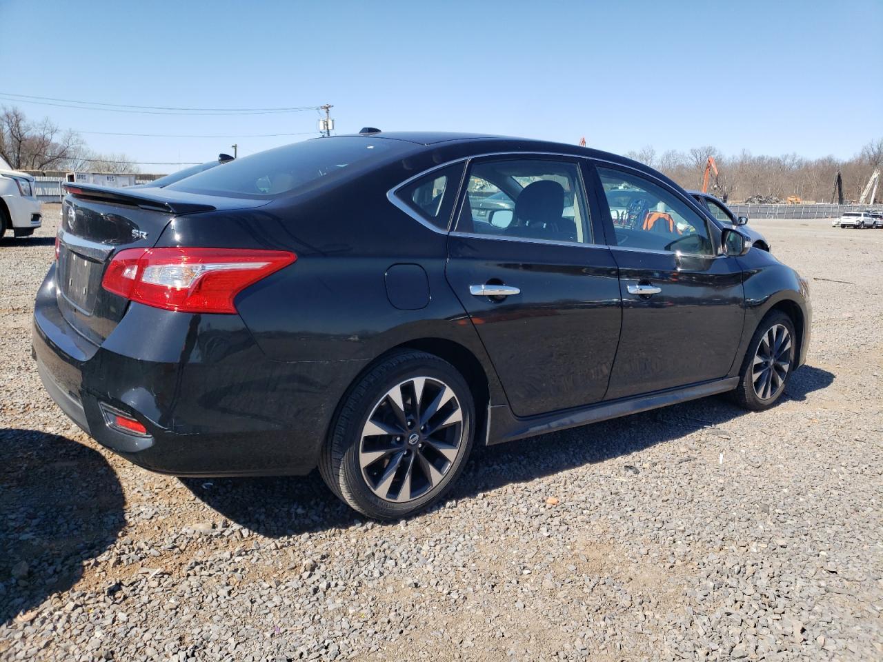2016 NISSAN SENTRA S - Фото 3