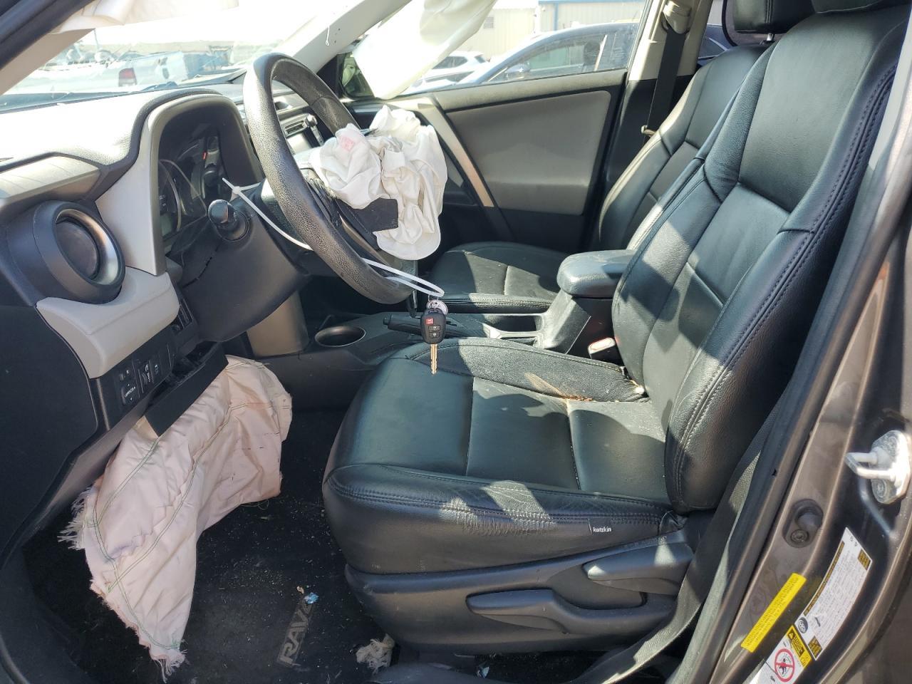 2014 TOYOTA RAV4 LE - Image 7