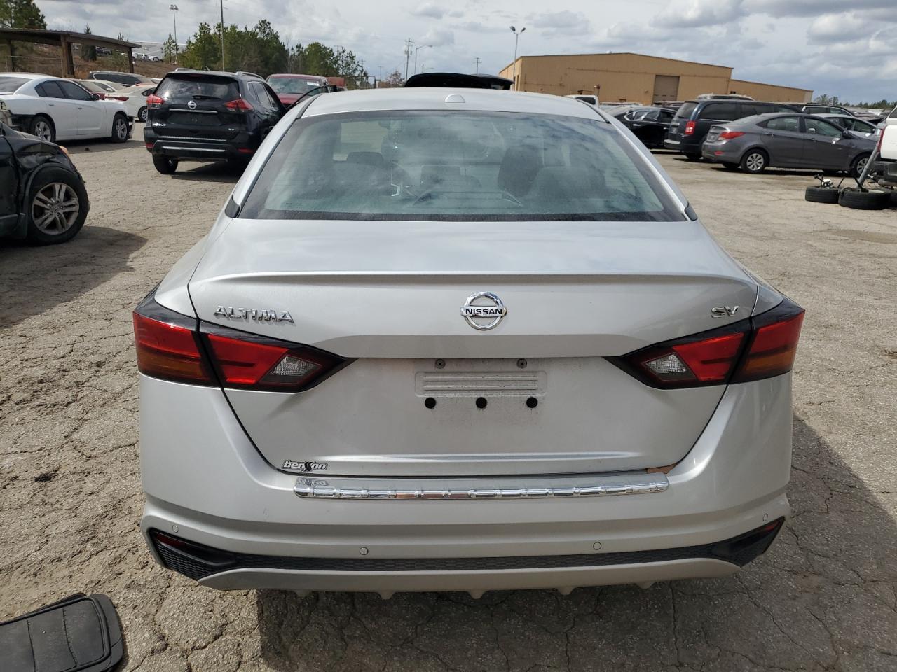 2022 NISSAN ALTIMA SV - Image 6