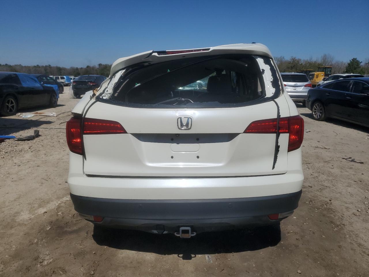 2016 HONDA PILOT EXL - Image 6