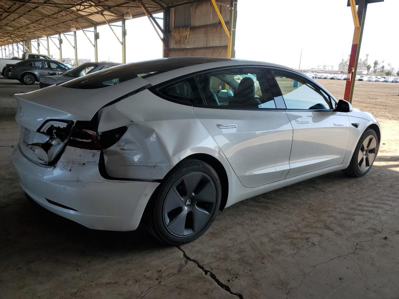 2022 TESLA MODEL 3 - Image 3