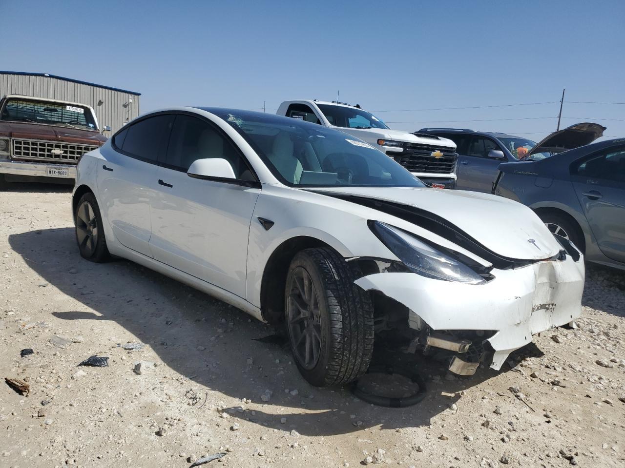 2021 TESLA MODEL 3 - Фото 4