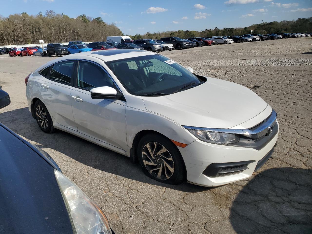 2016 HONDA CIVIC EX - Image 4