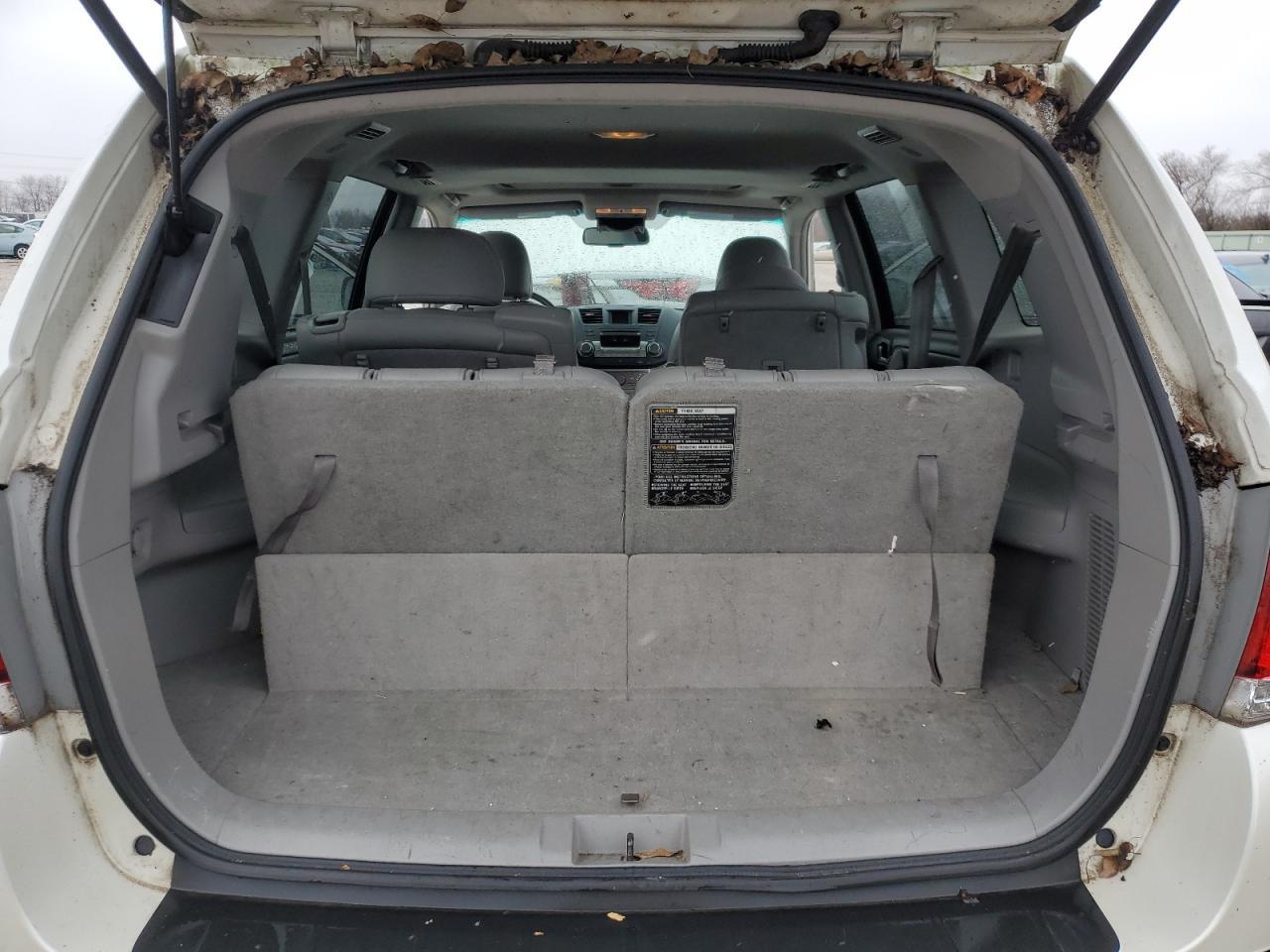 2012 TOYOTA HIGHLANDER - Image 6