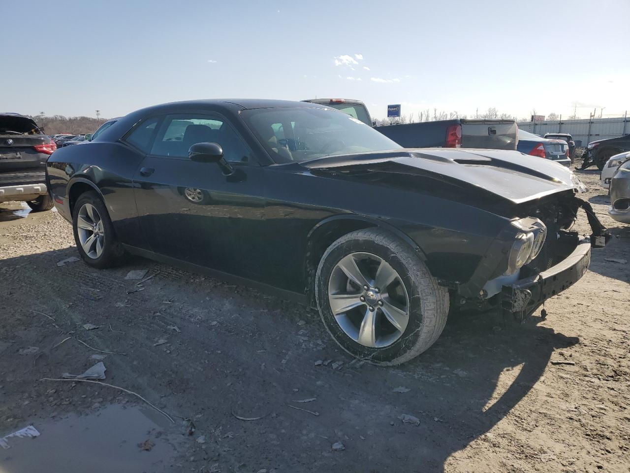2015 DODGE CHALLENGER - Image 4