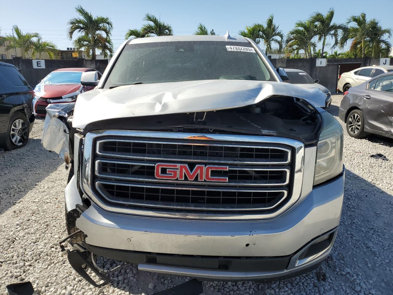 2016 GMC YUKON XL C - Image 5