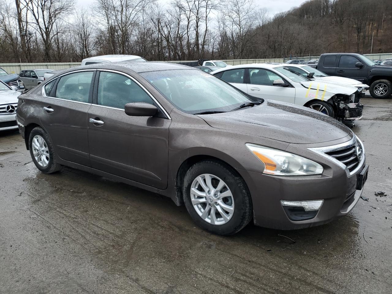 2015 NISSAN ALTIMA 2.5 - Фото 4