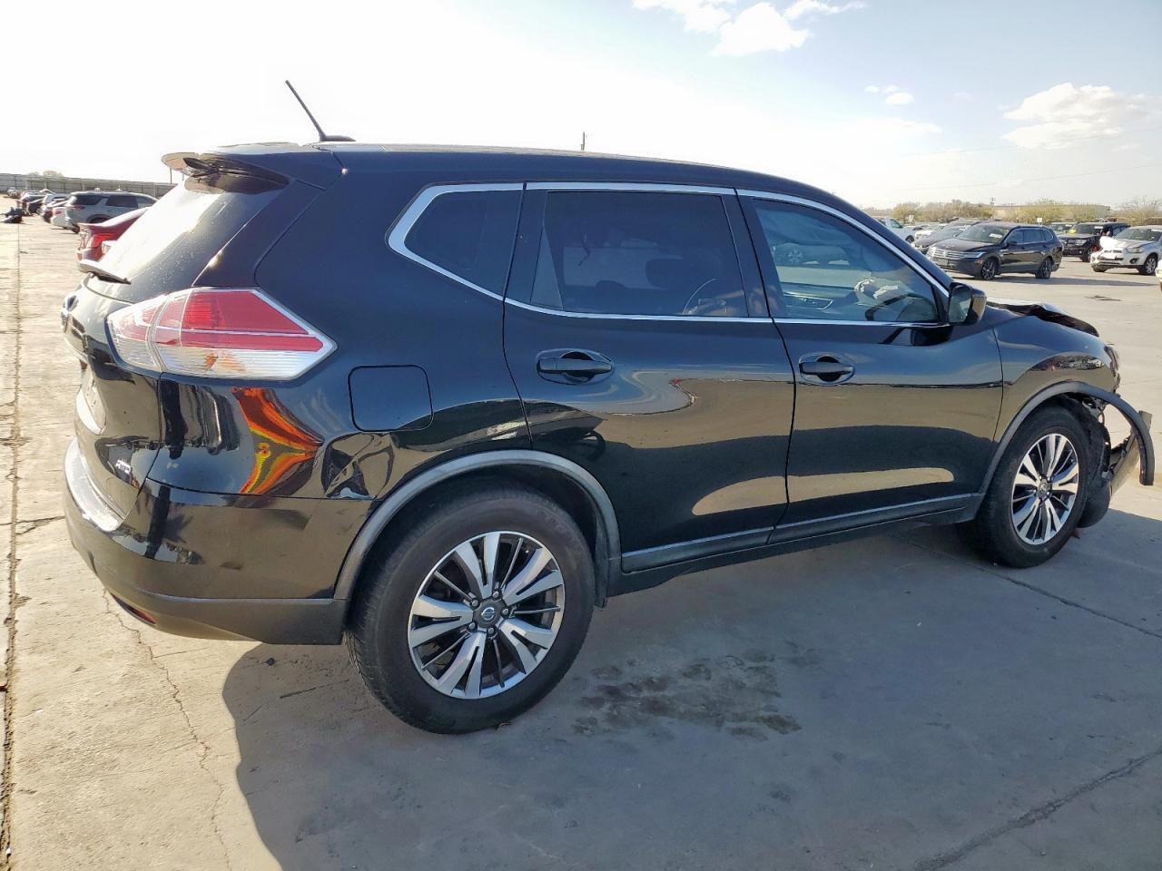 2016 NISSAN ROGUE S - Фото 3