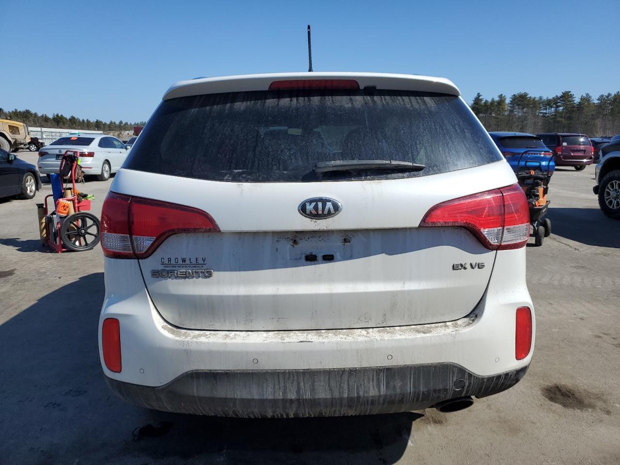 2015 KIA SORENTO EX - Image 6