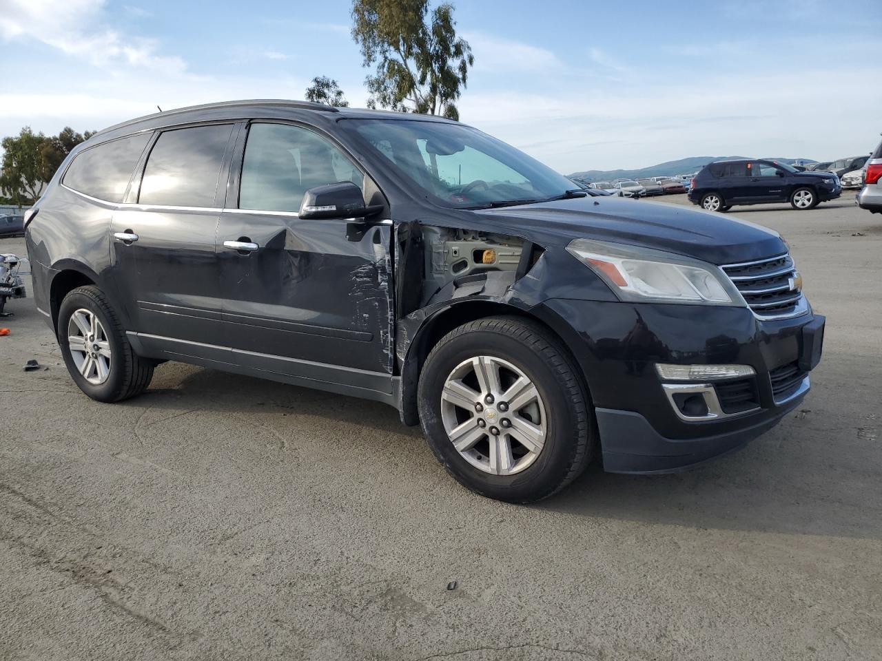 2014 CHEVROLET TRAVERSE L - Image 4
