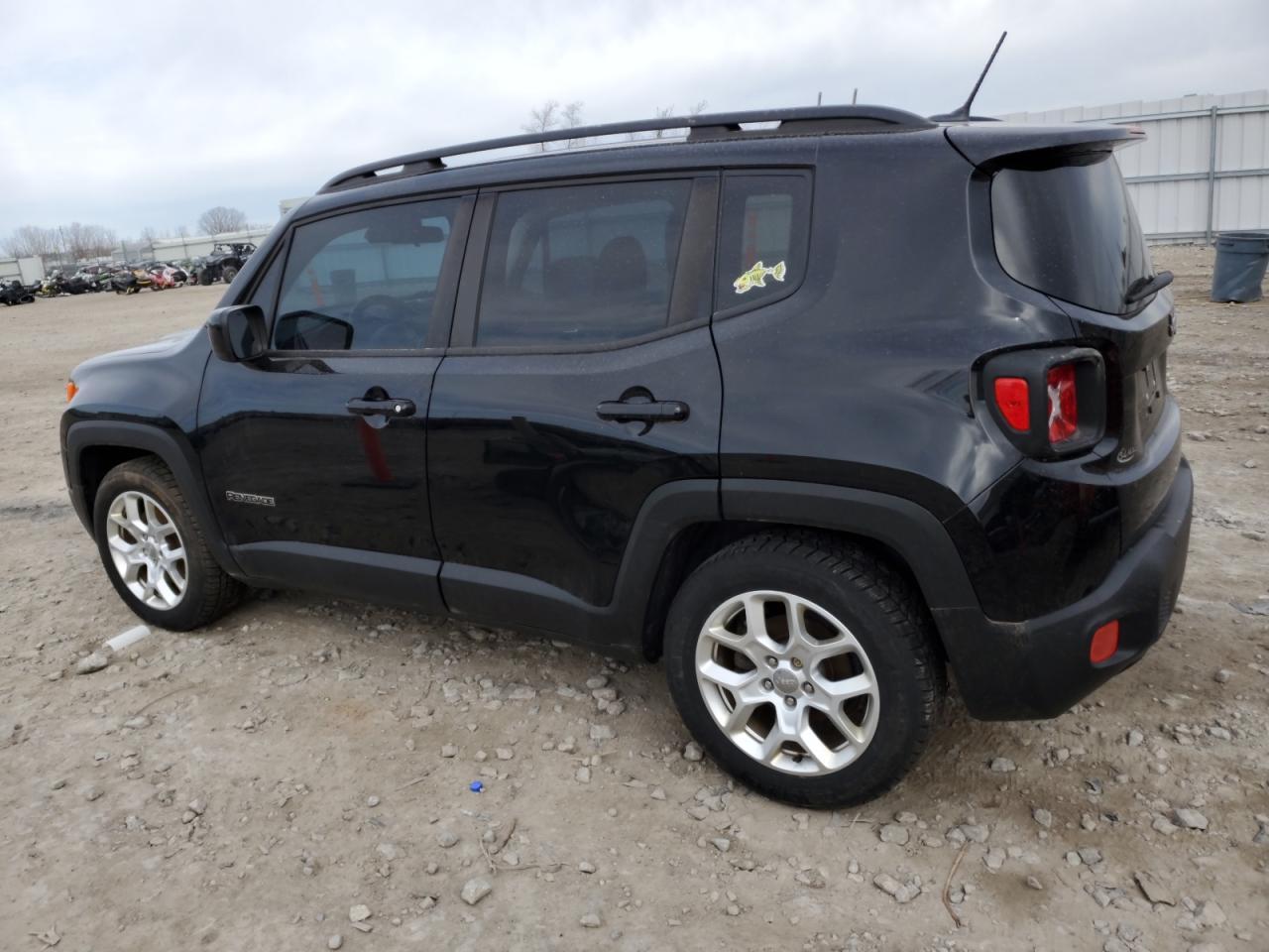2016 JEEP RENEGADE L - Фото 2