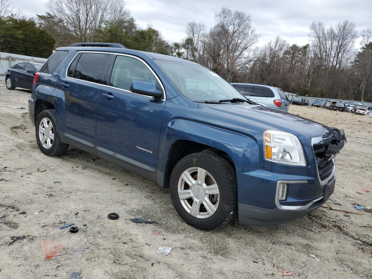 2016 GMC TERRAIN SL - Image 4