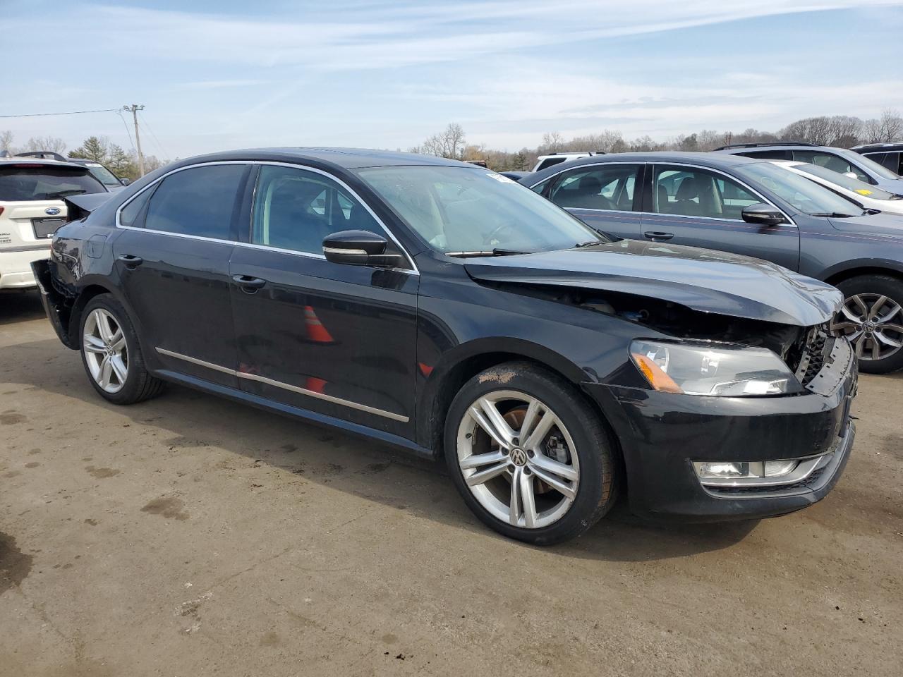 2015 VOLKSWAGEN PASSAT SE - Фото 4