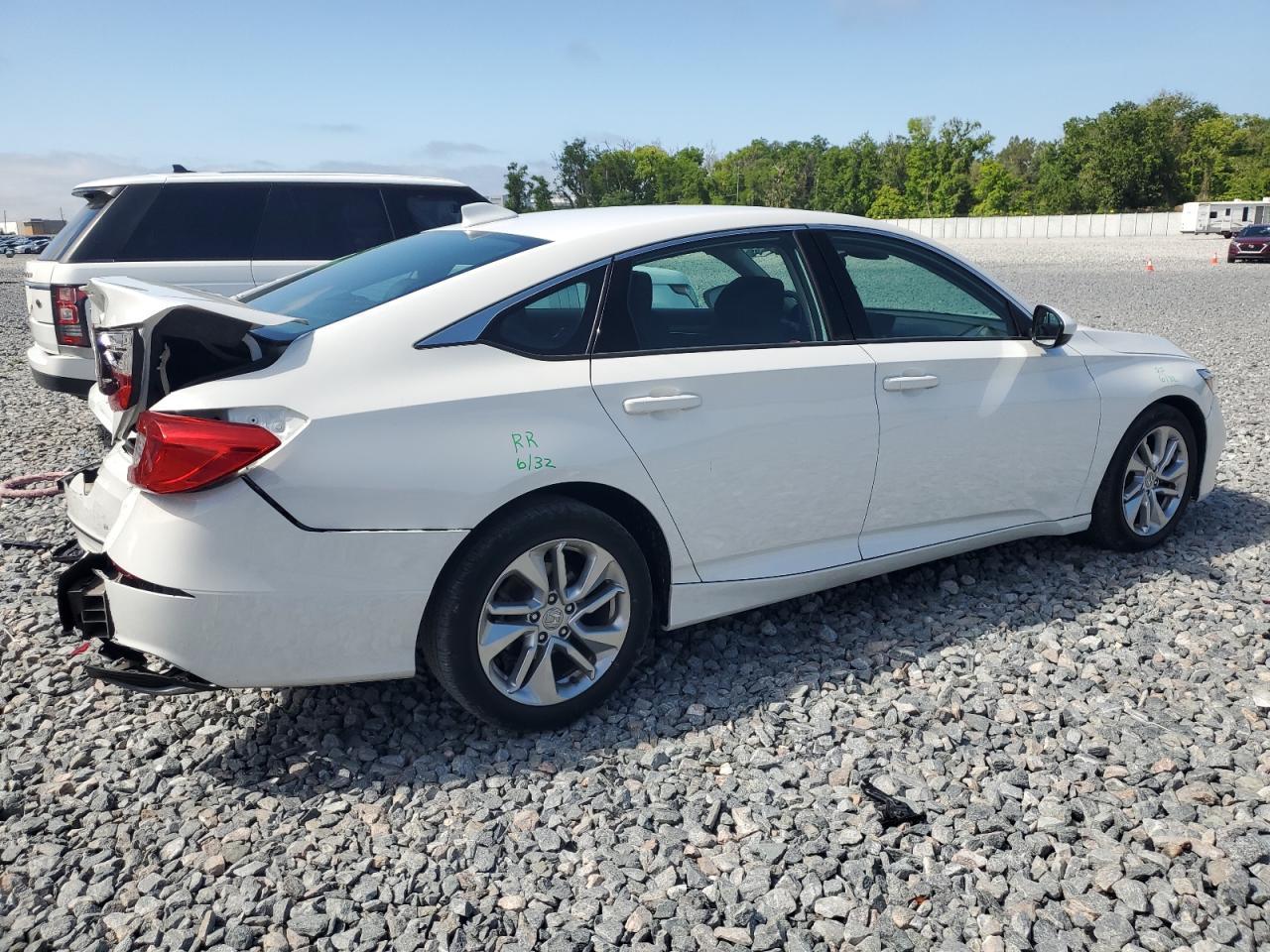 2018 HONDA ACCORD LX - Image 3