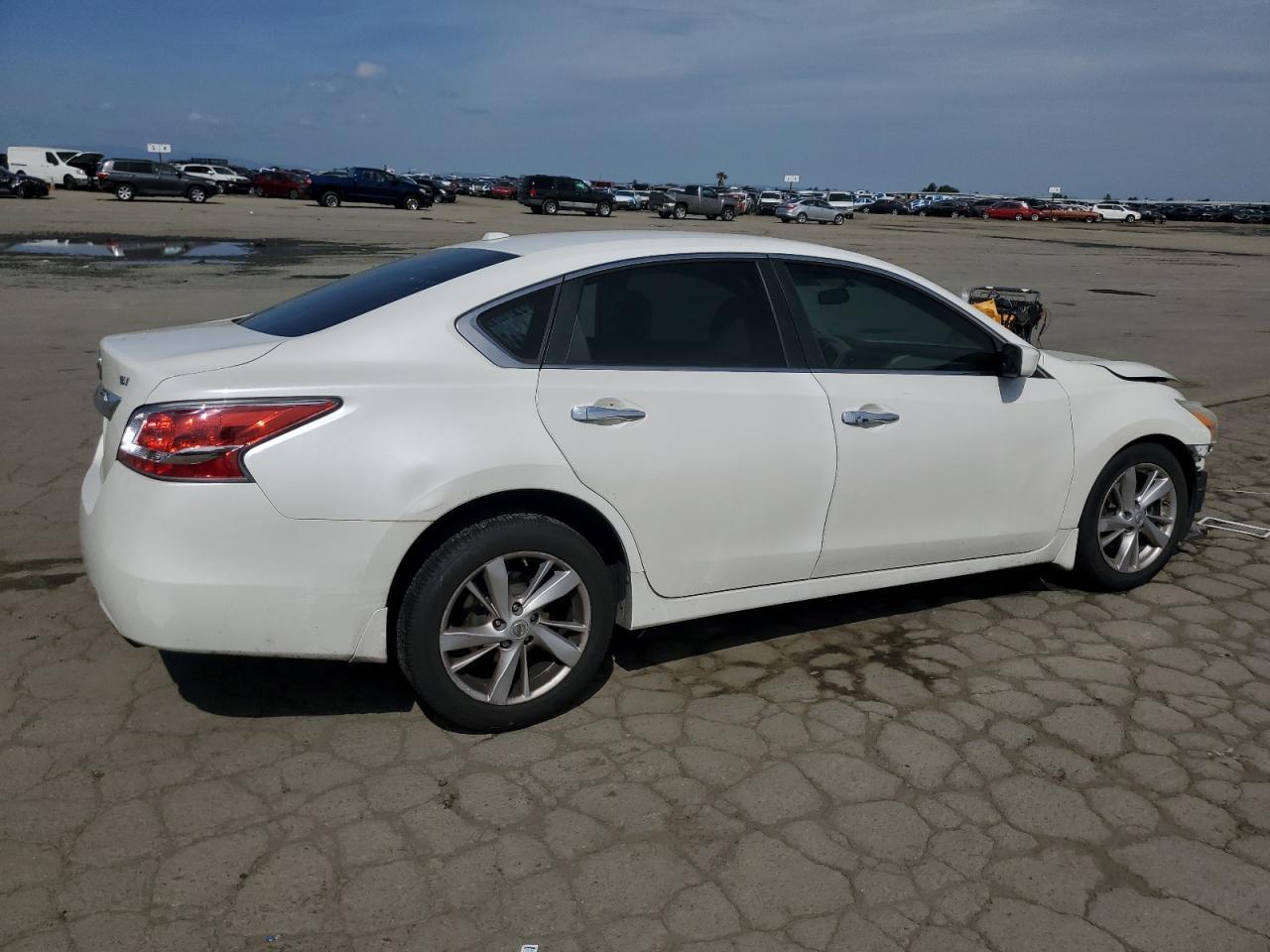 2015 NISSAN ALTIMA 2.5 - Фото 3