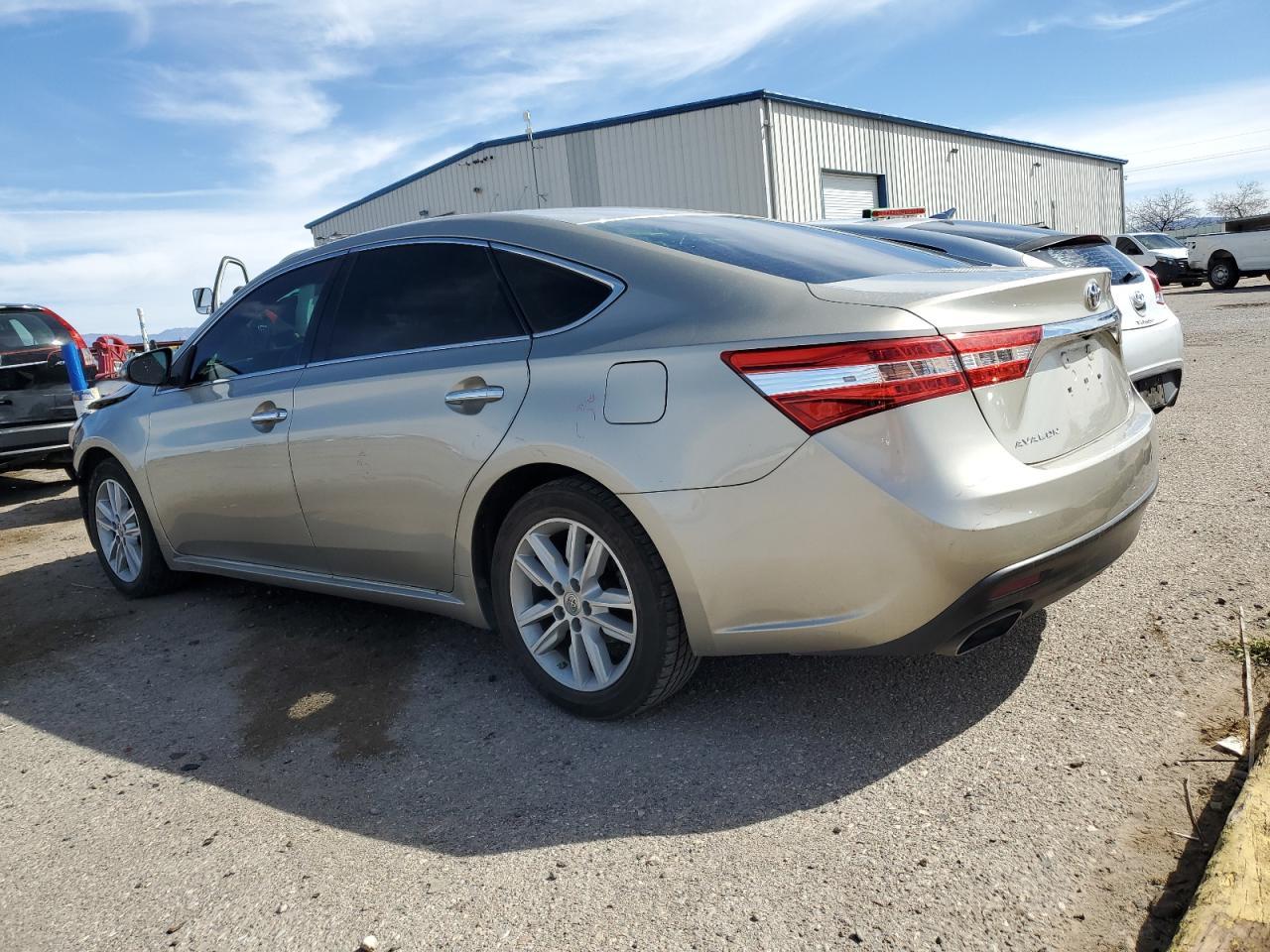 2014 TOYOTA AVALON BAS - Image 2