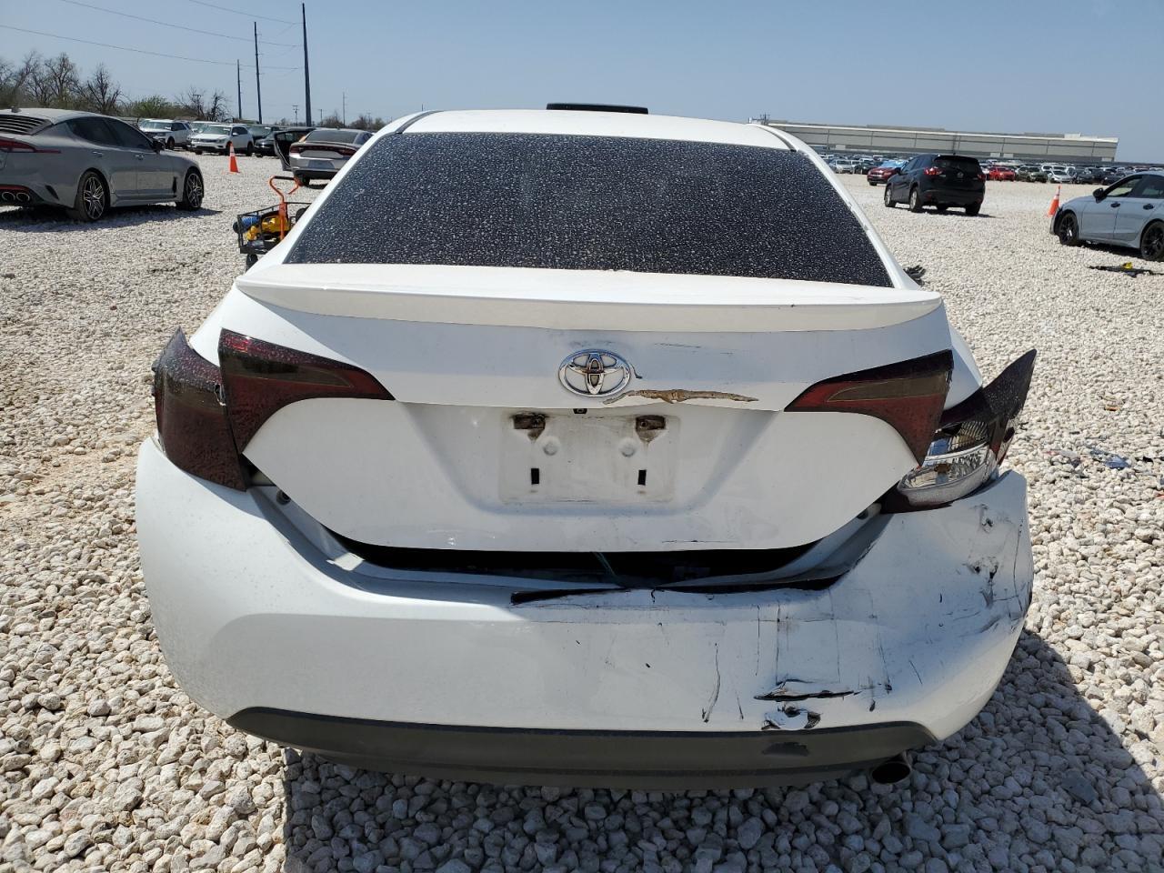 2014 TOYOTA COROLLA L - Image 6