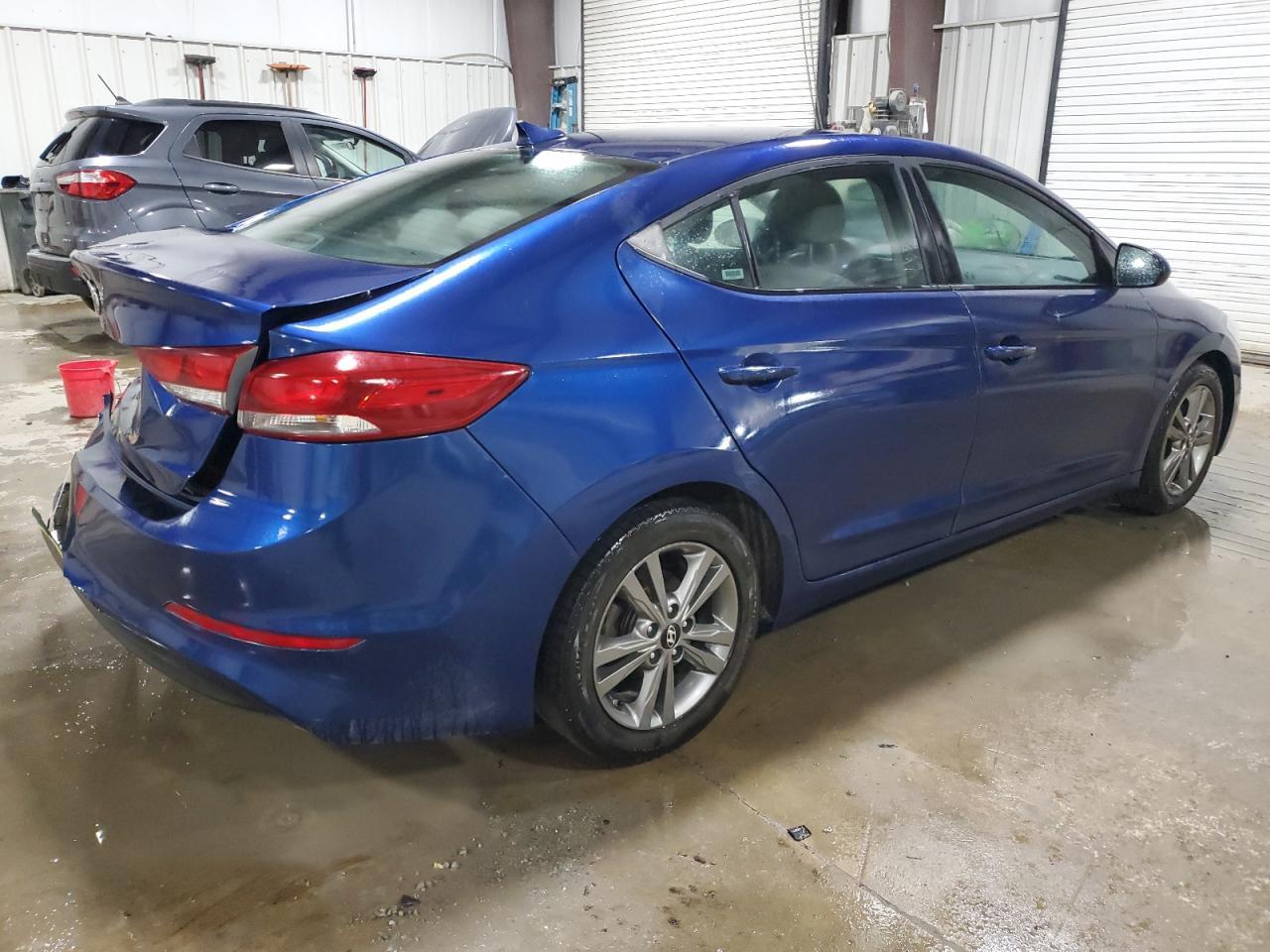 2018 HYUNDAI ELANTRA SE - Image 3