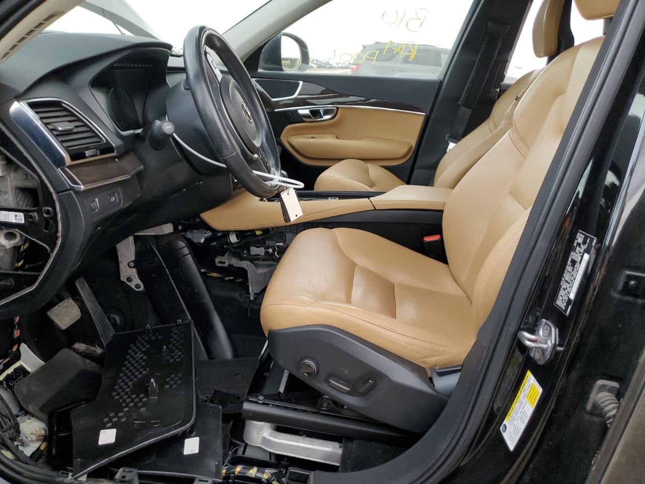 2016 VOLVO XC90 T6 - Image 7