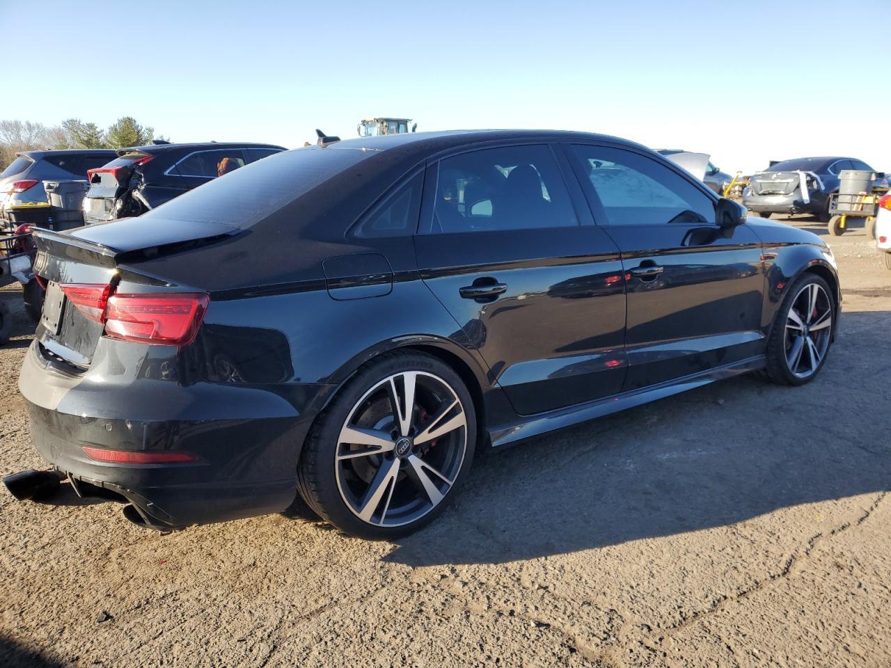 2018 AUDI RS3 - Image 3