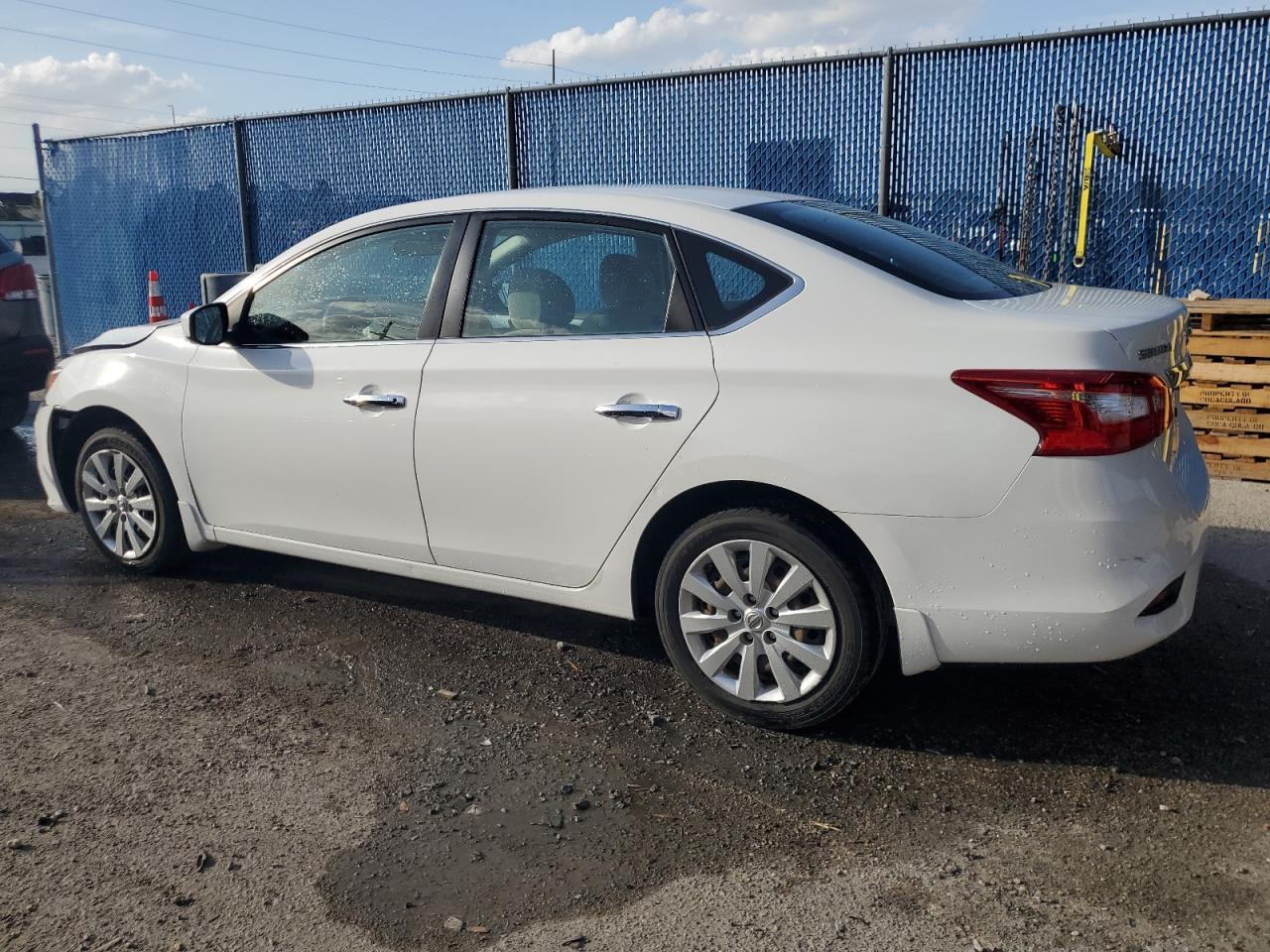2016 NISSAN SENTRA S - Фото 2