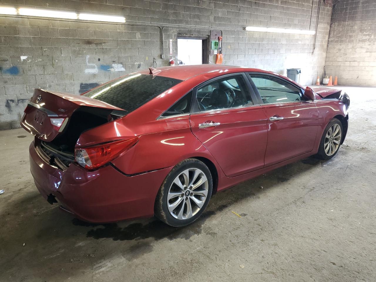 2011 HYUNDAI SONATA SE - Фото 3
