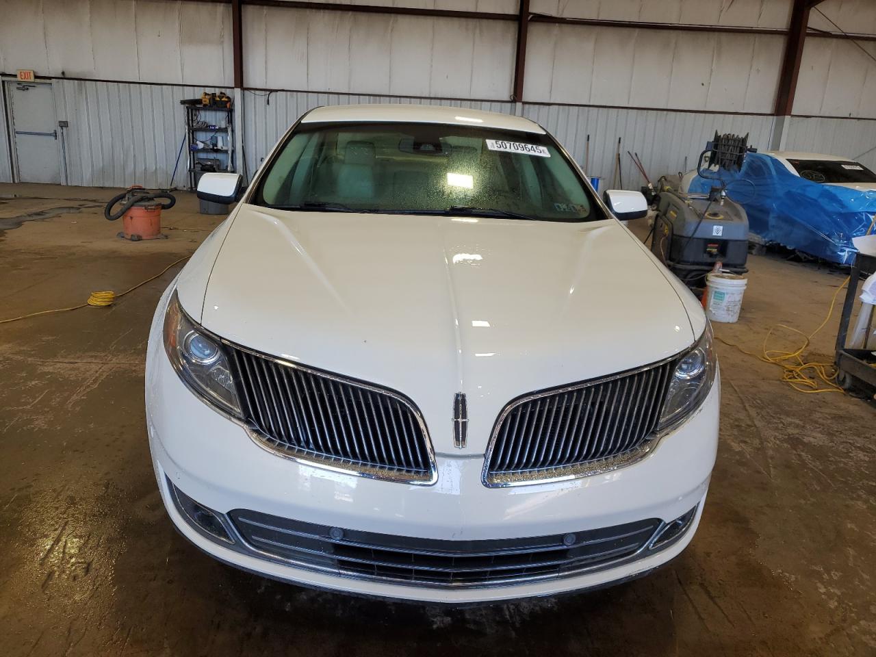 2013 LINCOLN MKS - Image 5