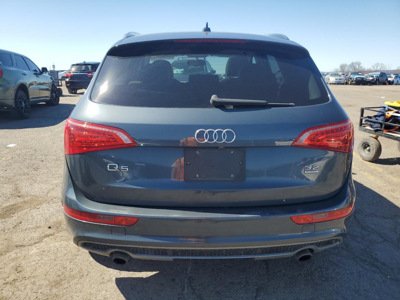 2011 AUDI Q5 PREMIUM - Фото 6