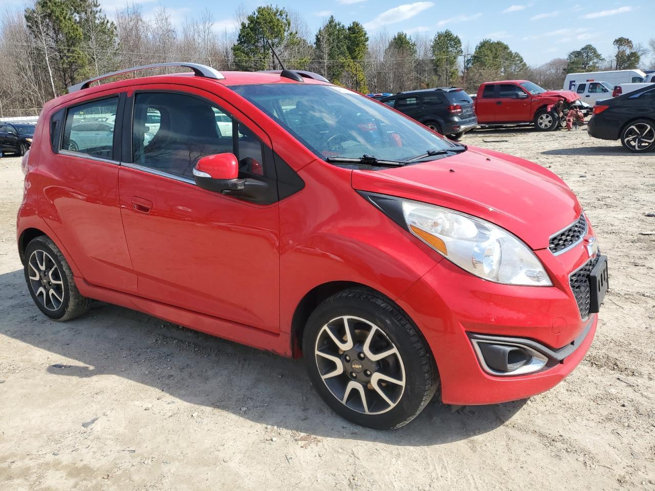 2015 CHEVROLET SPARK 2LT - Фото 4