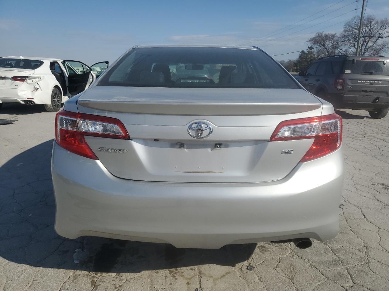 2014 TOYOTA CAMRY L - Фото 6