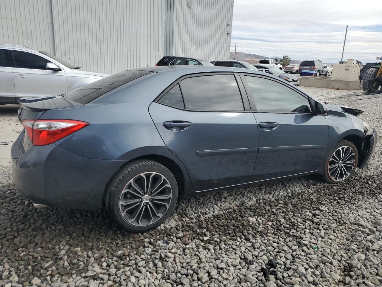 2016 TOYOTA COROLLA L - Фото 3
