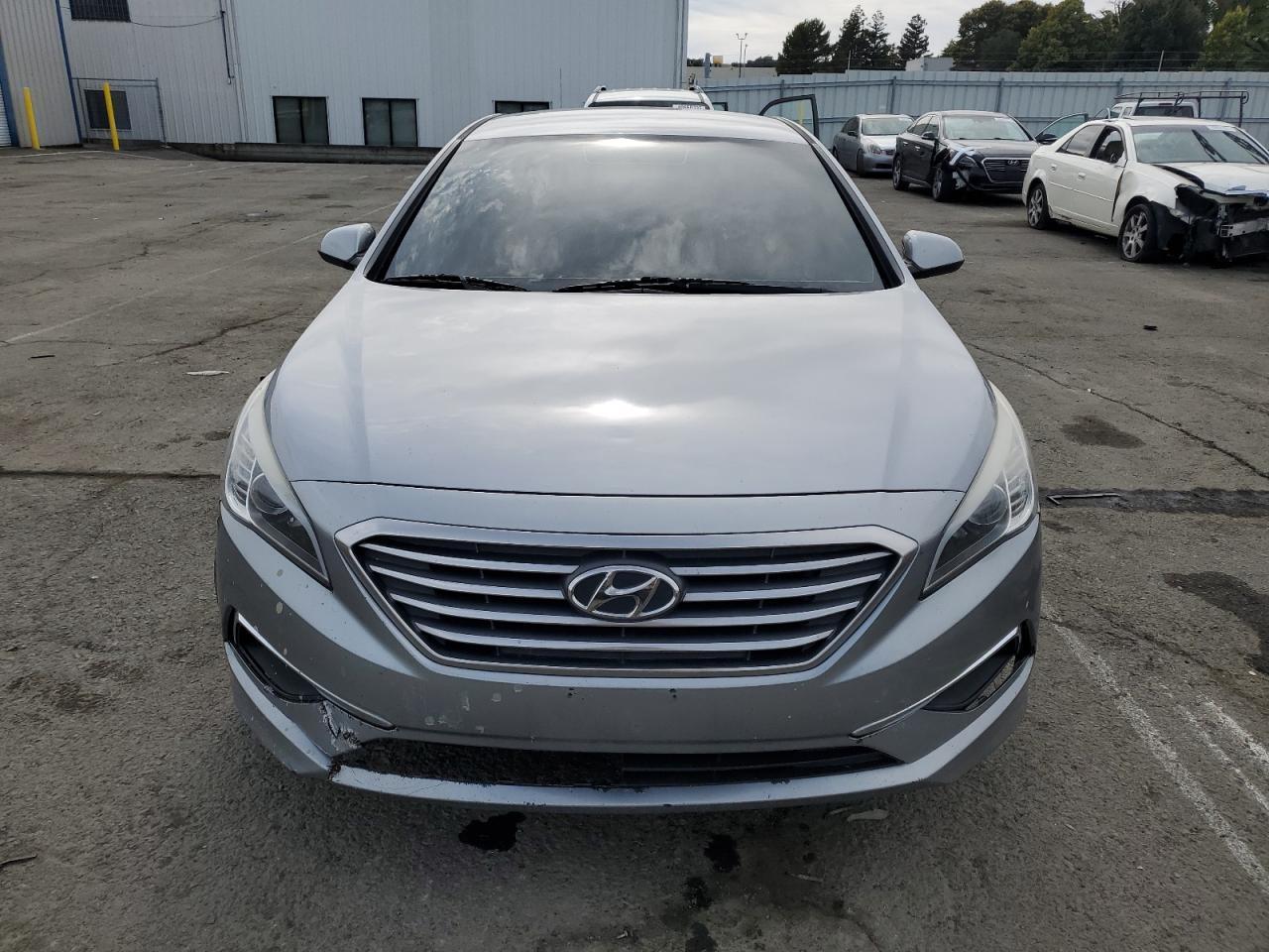 2017 HYUNDAI SONATA SE - Фото 5