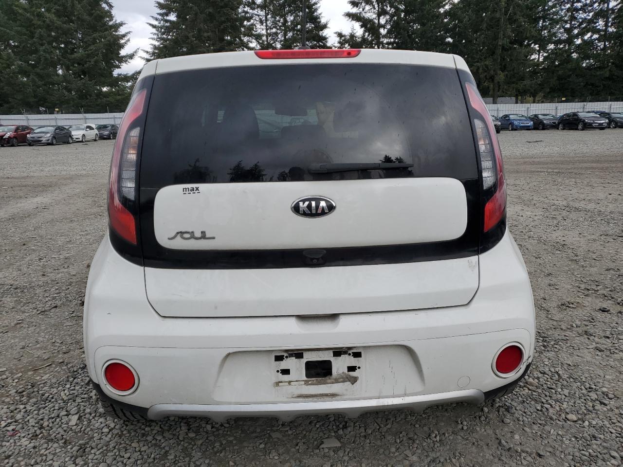 2017 KIA SOUL + - Фото 6