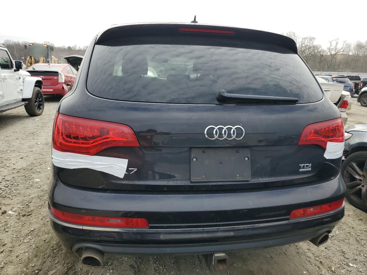 2013 AUDI Q7 PRESTIG - Image 6