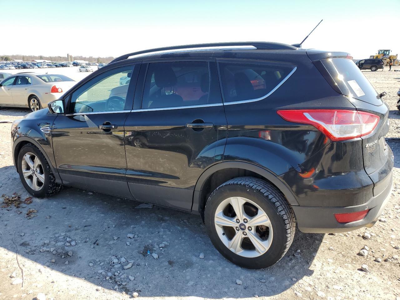 2015 FORD ESCAPE SE - Image 2