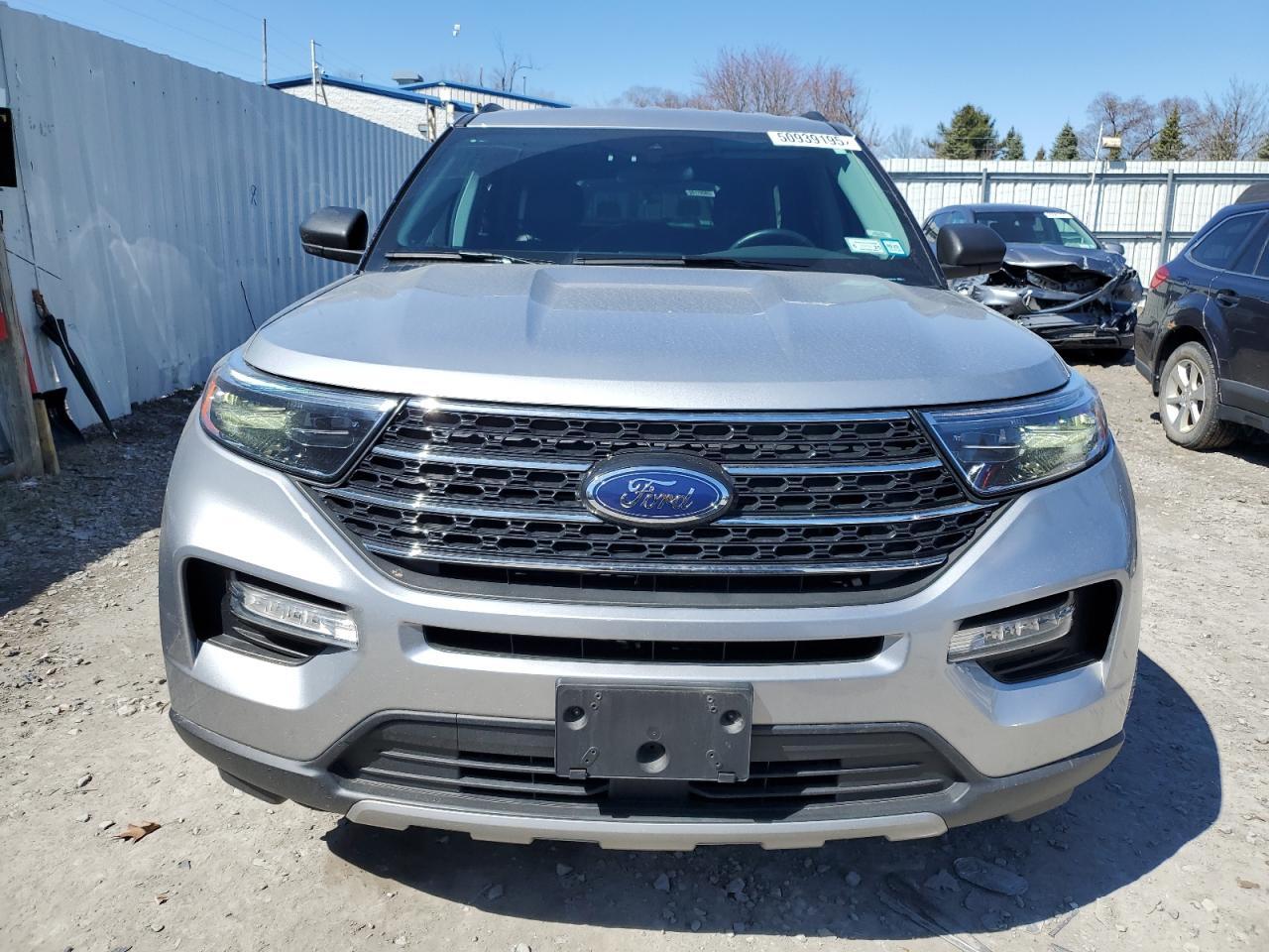 2023 FORD EXPLORER X - Image 5