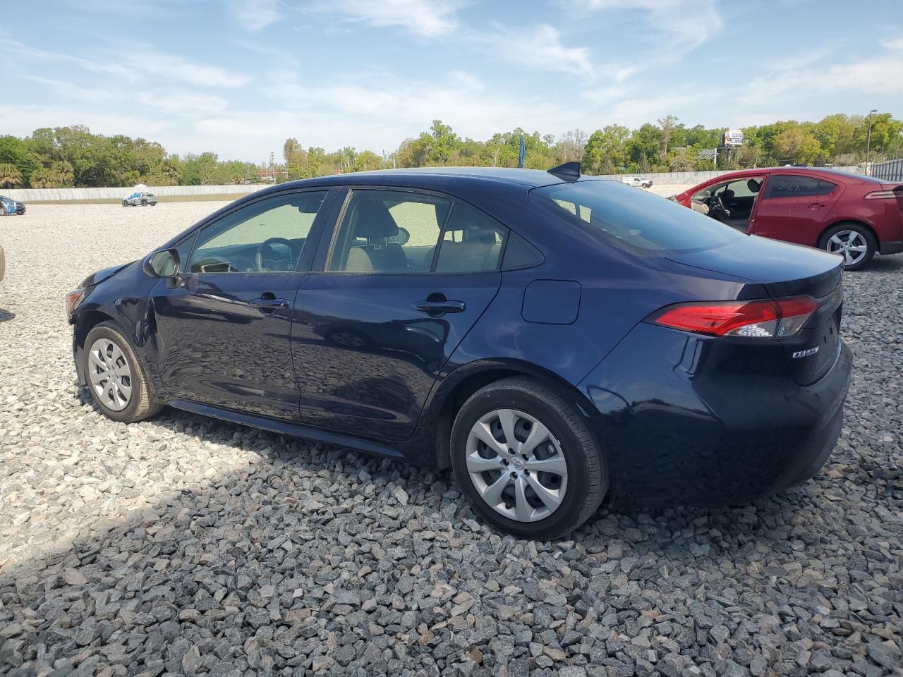 2020 TOYOTA COROLLA LE - Image 2