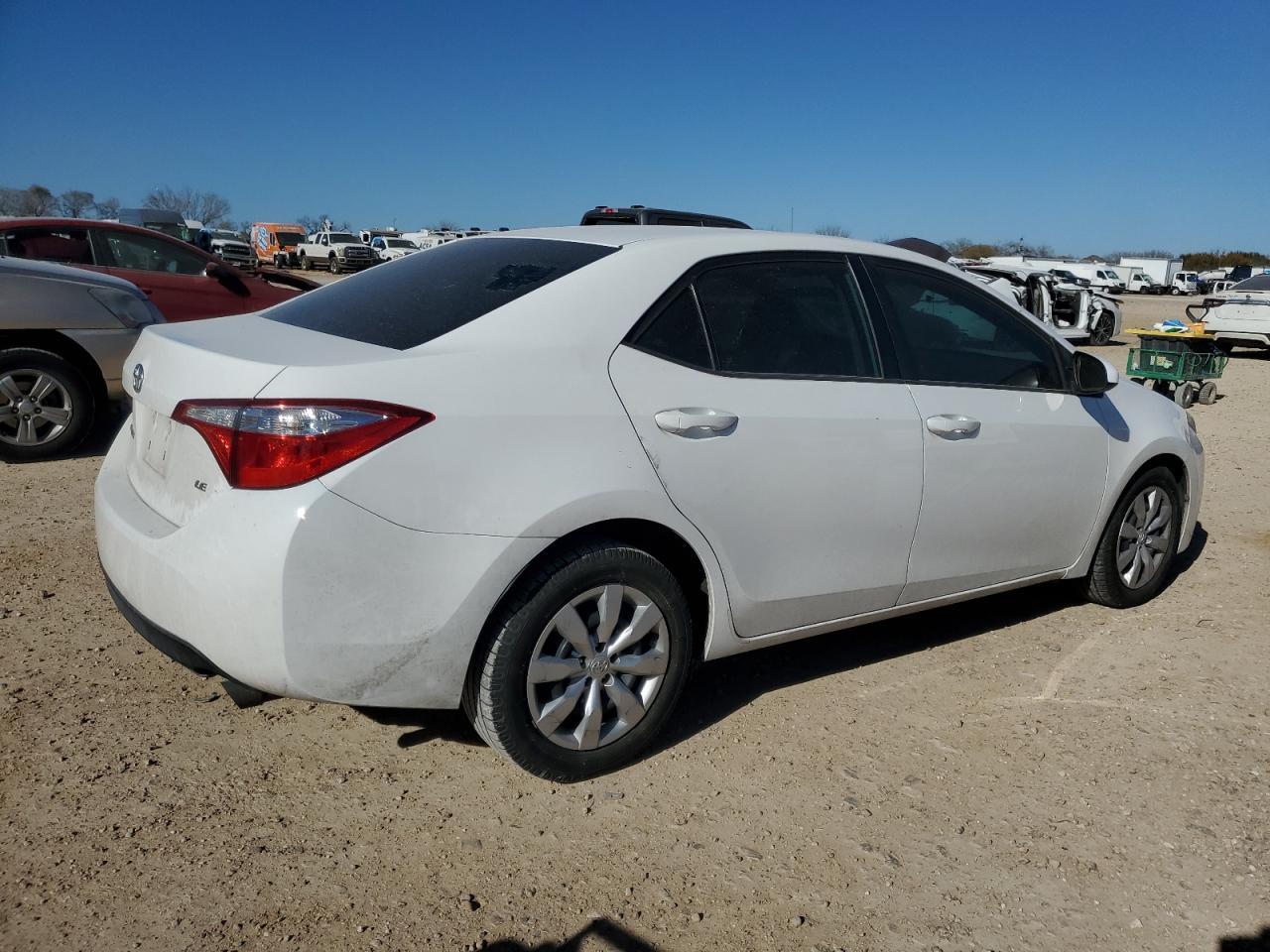2014 TOYOTA COROLLA L - Фото 3