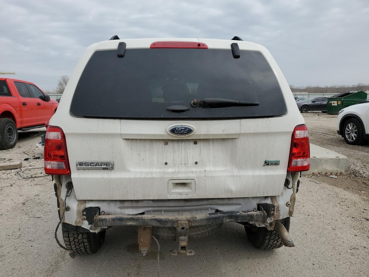 2012 FORD ESCAPE XLT - Фото 6