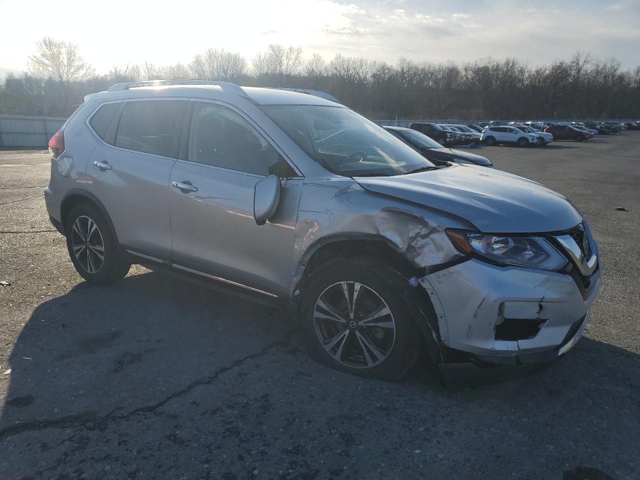 2018 NISSAN ROGUE S - Фото 4