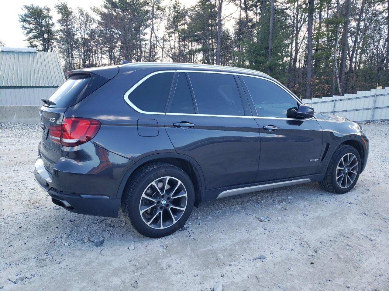 2017 BMW X5 XDRIVE5 - Фото 3