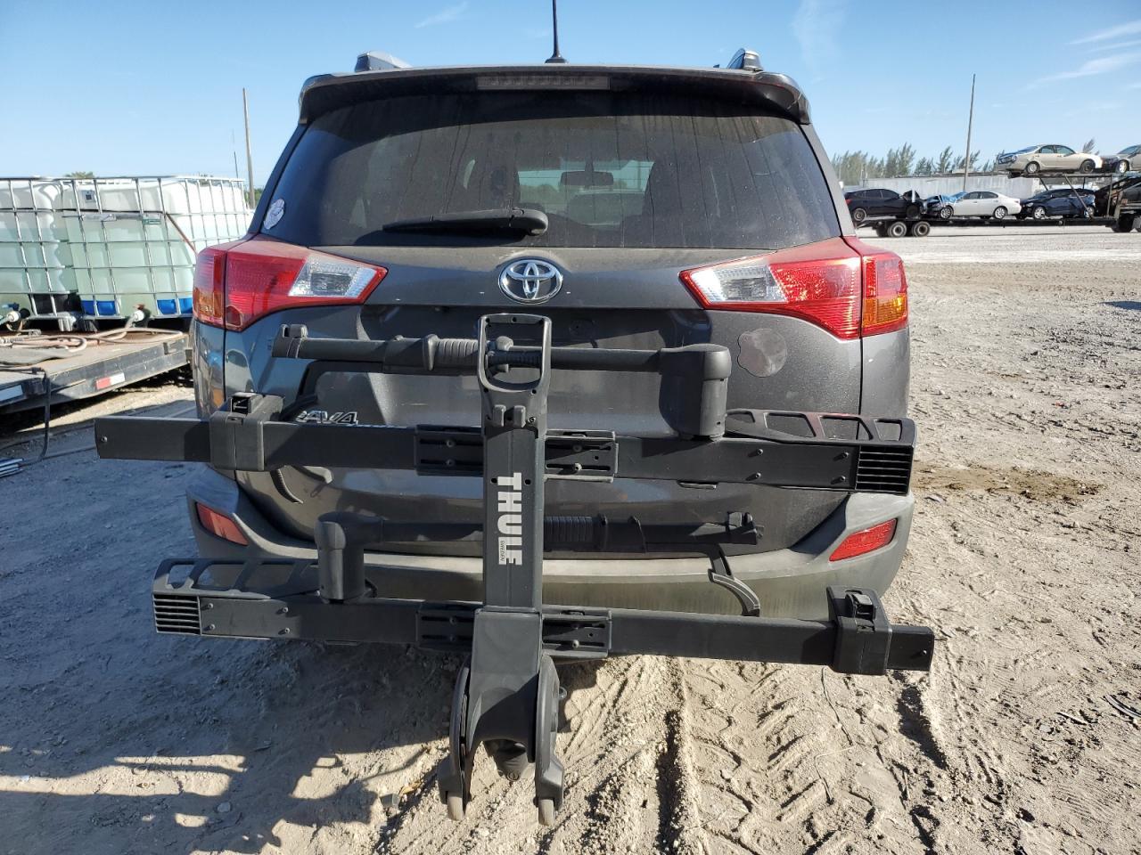 2015 TOYOTA RAV4 XLE - Image 6