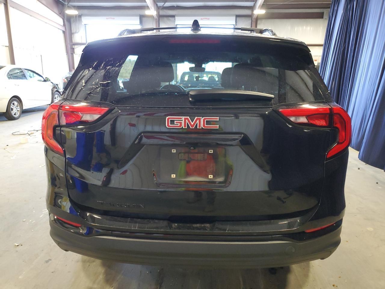 2021 GMC TERRAIN SL - Image 6